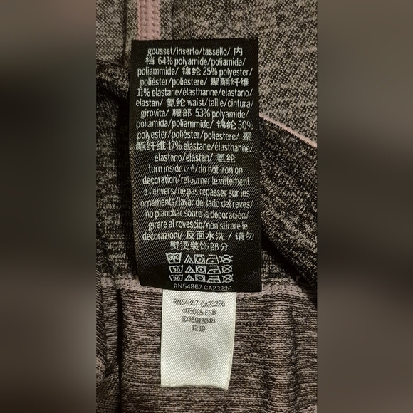 PINK Victoria's Secret Gray and Pink Color-Block Leggings - Picture 6 of 7